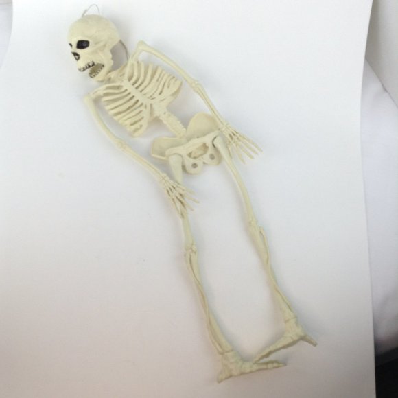 Vintage Halloween Hanging Skeleton 23" - Picture 4 of 13